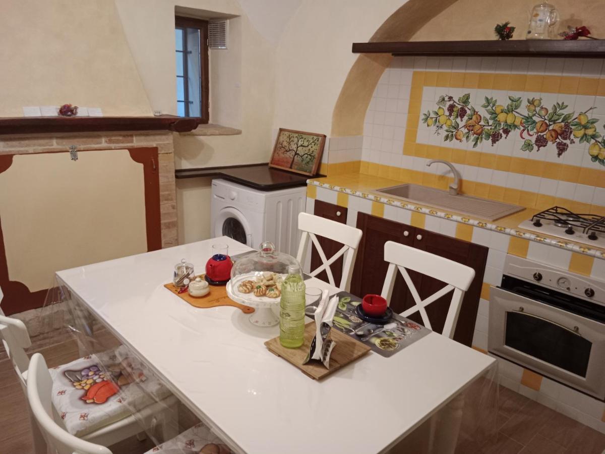 Creta Rossa Bed & Breakfast Larino Eksteriør bilde